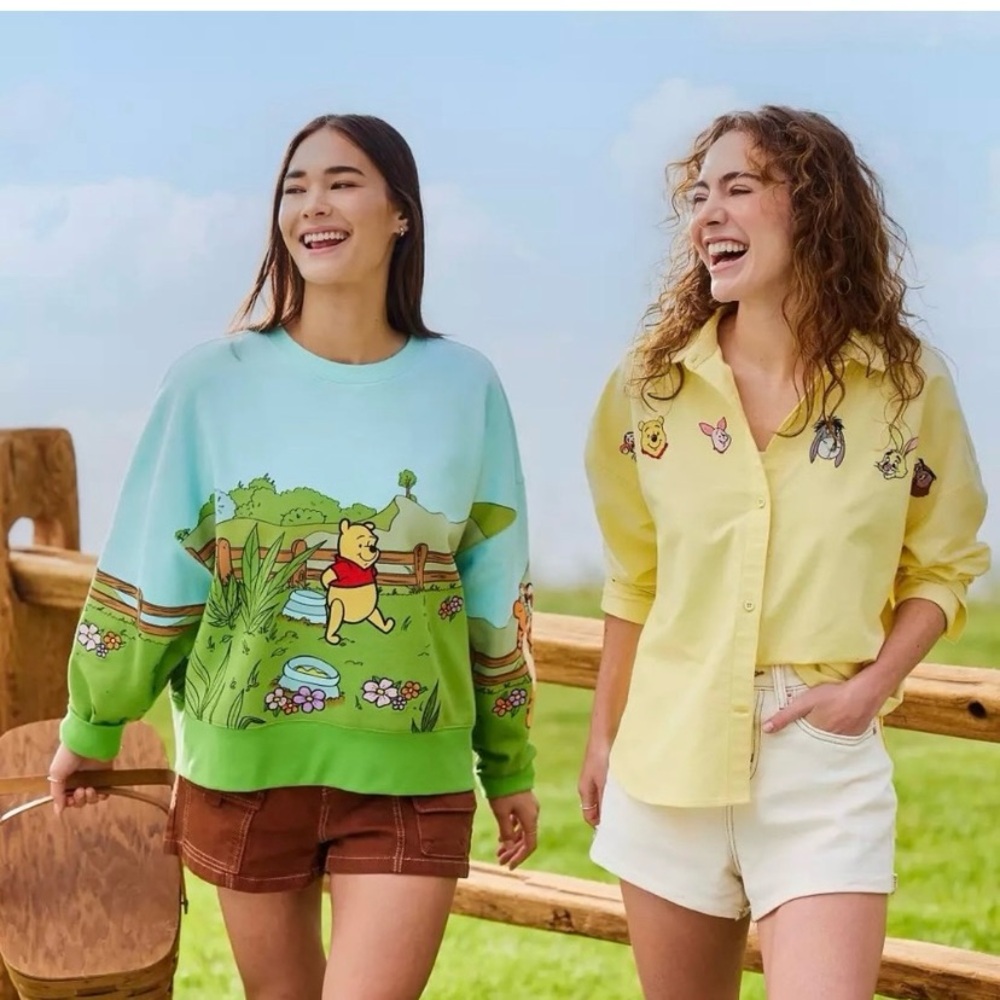 Disney Winnie the Pooh Green Sweatshirt